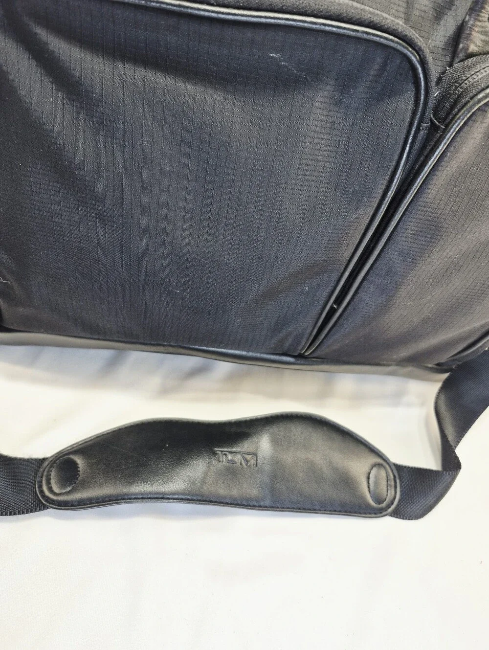Tumi Expandable Laptop Briefcase Ballistic Nylon Multi Pocket Black Strap 25720